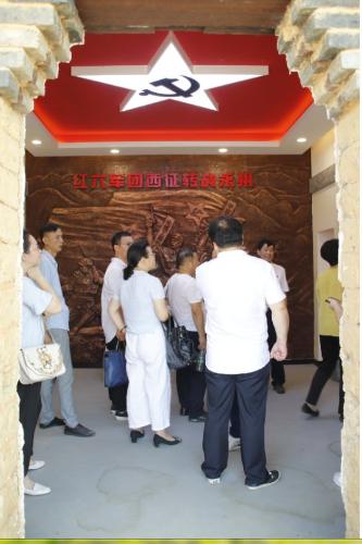 亚洲国产综合精品中文一区二区