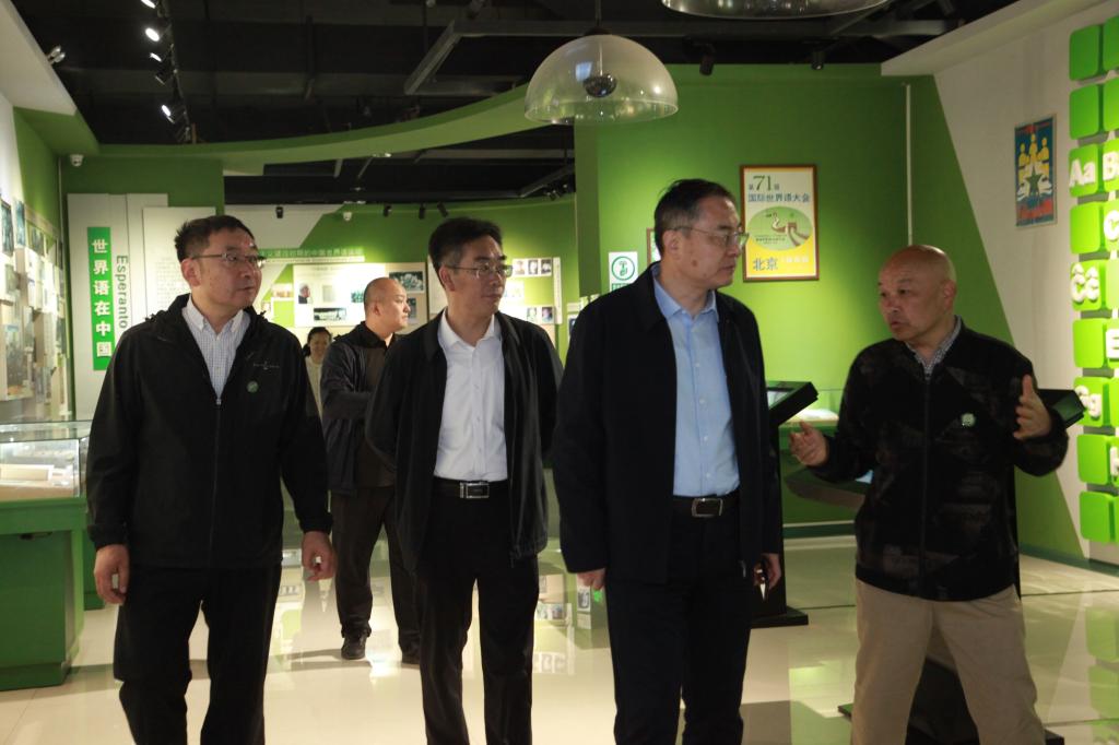 亚洲国产综合精品中文一区二区