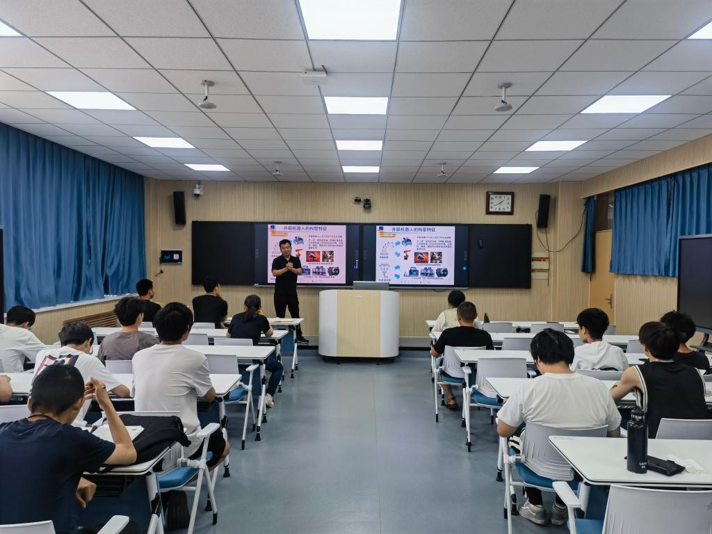 杨坤.jpg