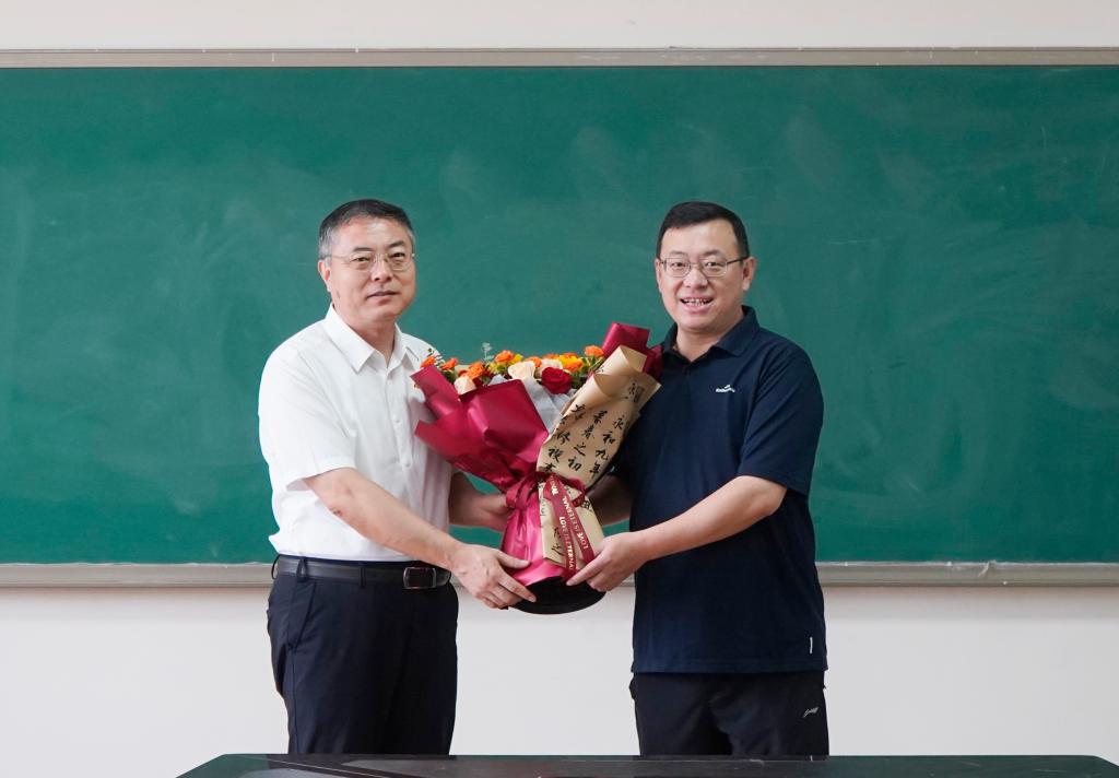 亚洲国产综合精品中文一区二区