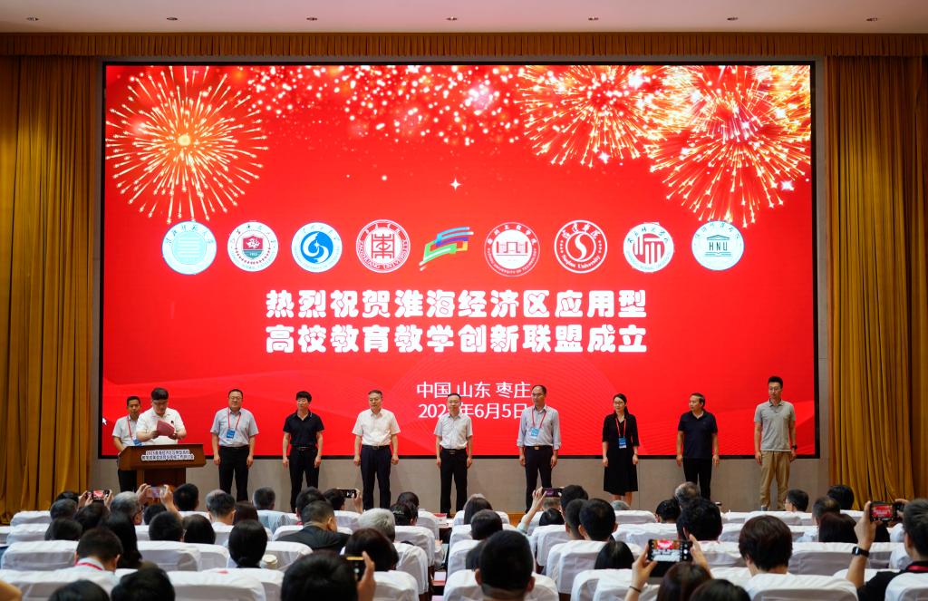 亚洲国产综合精品中文一区二区