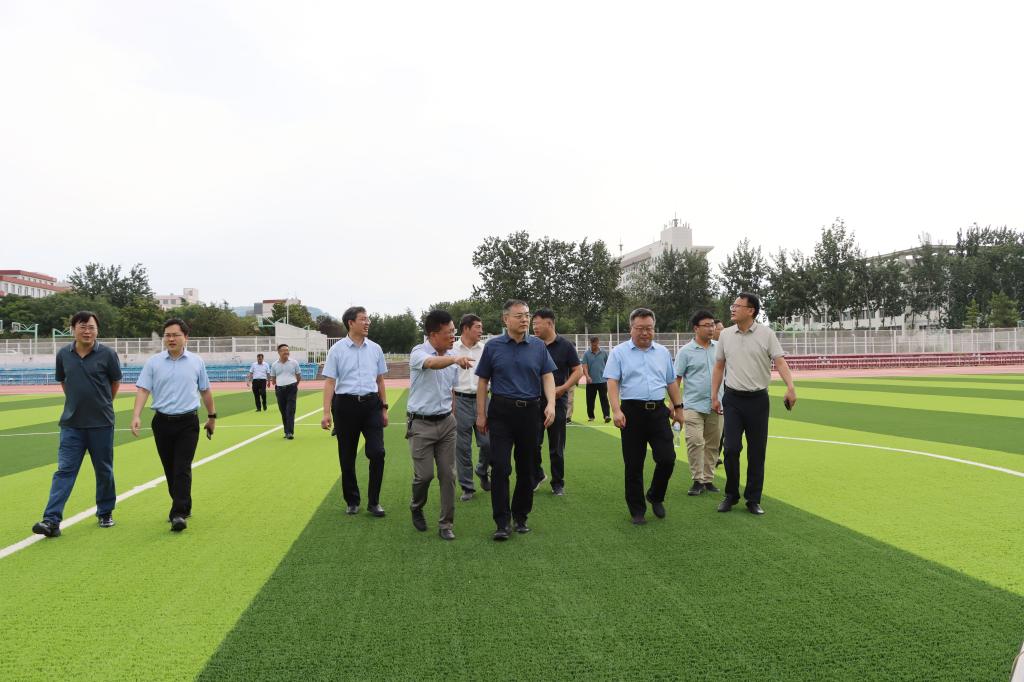 20240902高峰市中校区检查5.JPG