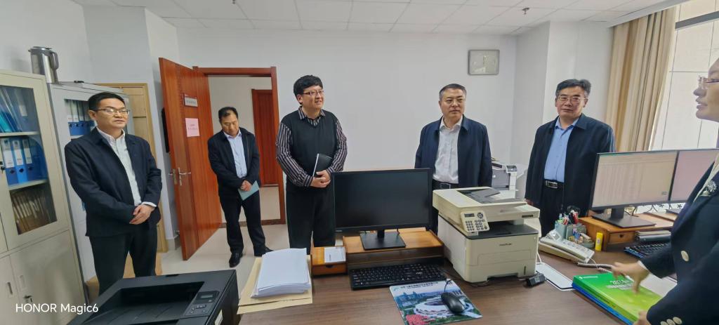 亚洲国产综合精品中文一区二区
