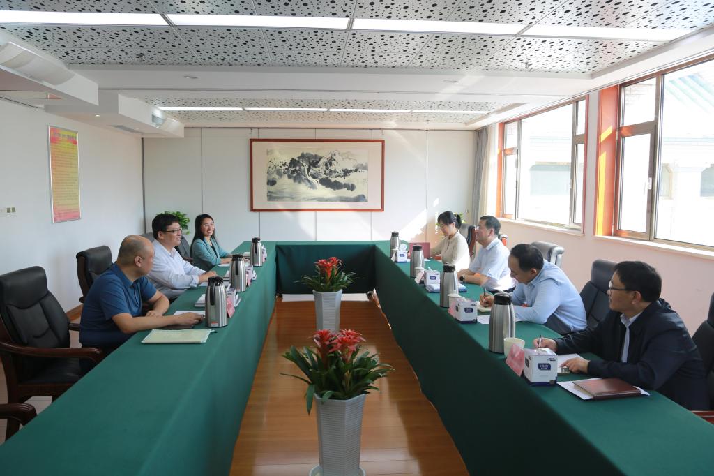 亚洲国产综合精品中文一区二区