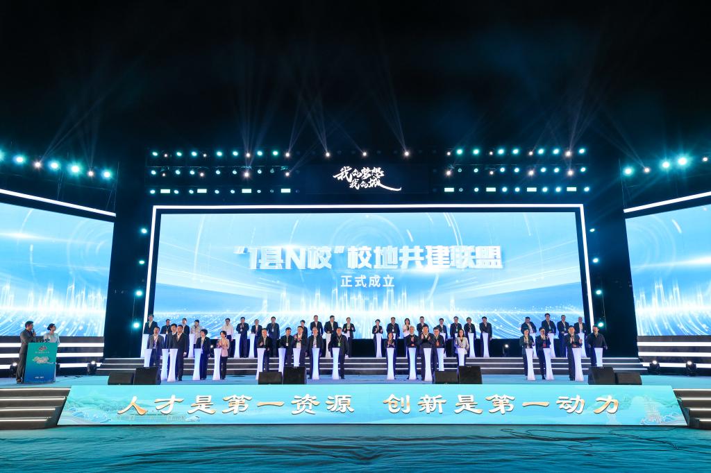 亚洲国产综合精品中文一区二区