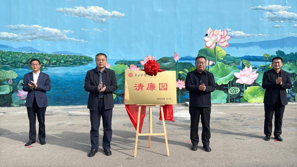 亚洲国产综合精品中文一区二区