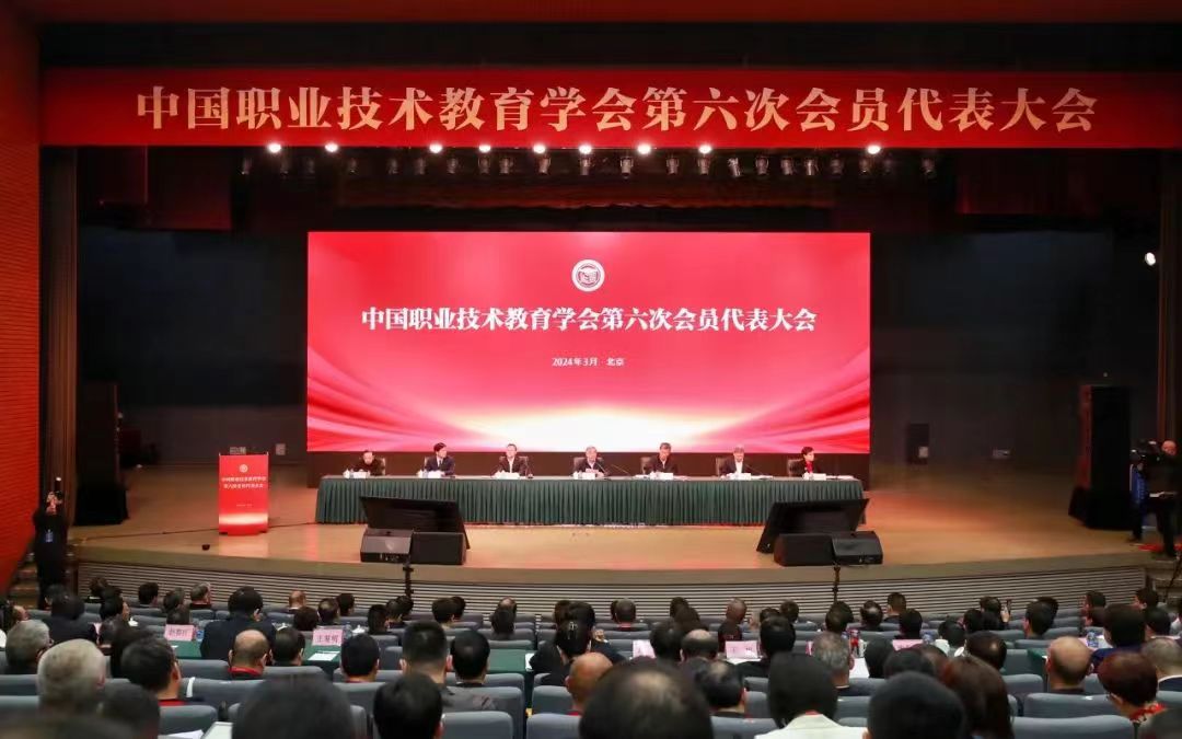 亚洲国产综合精品中文一区二区