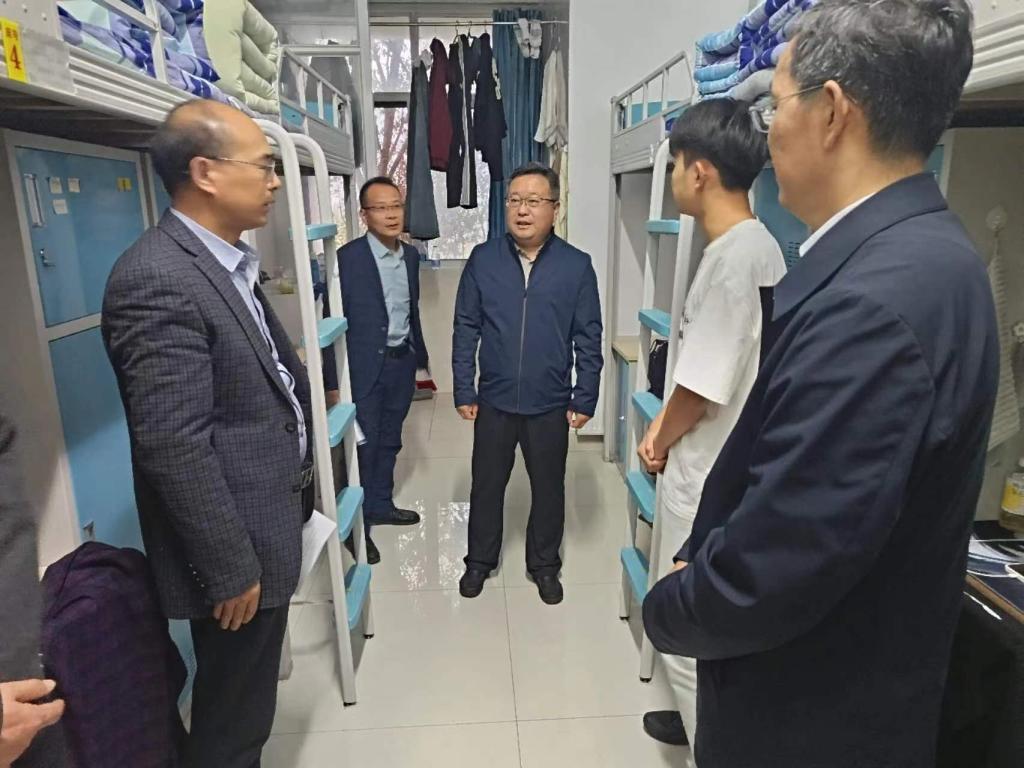 亚洲国产综合精品中文一区二区