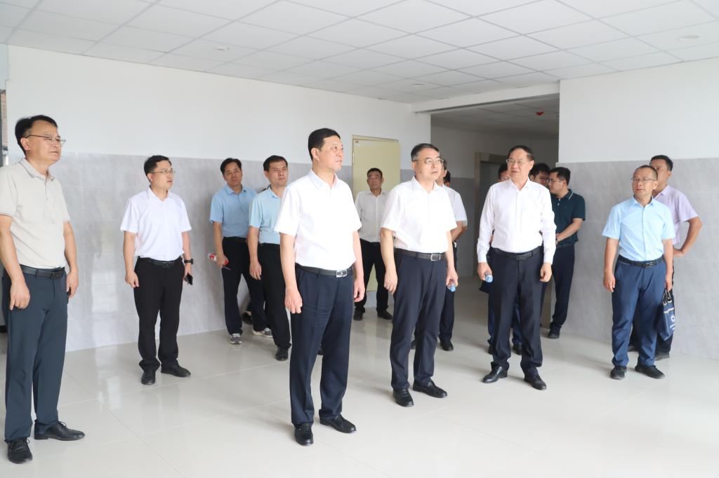 亚洲国产综合精品中文一区二区