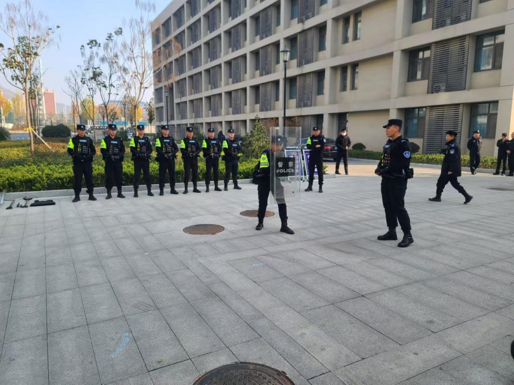 亚洲国产综合精品中文一区二区