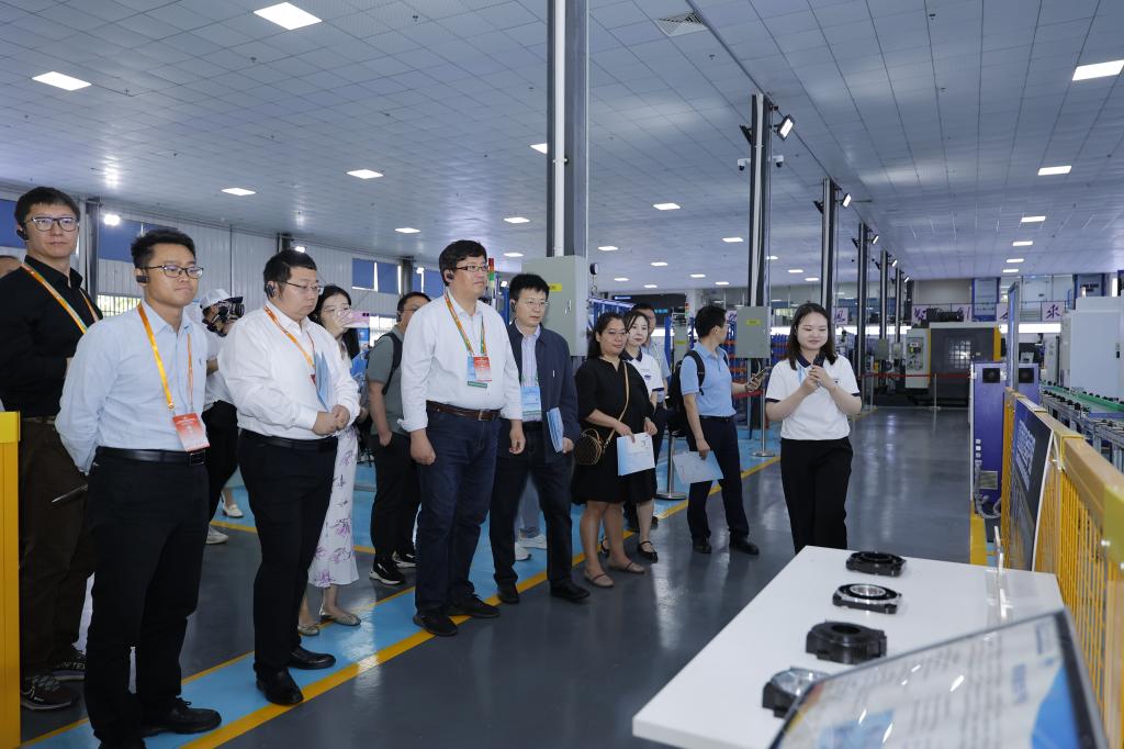亚洲国产综合精品中文一区二区