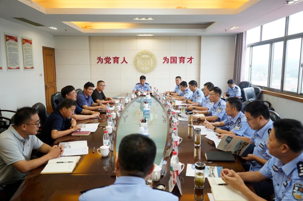 亚洲国产综合精品中文一区二区