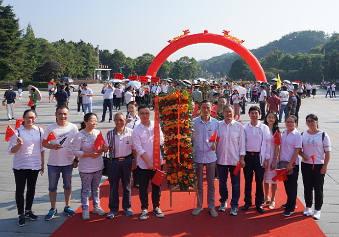 亚洲国产综合精品中文一区二区