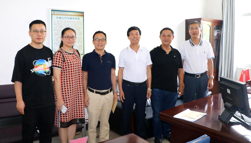 亚洲国产综合精品中文一区二区