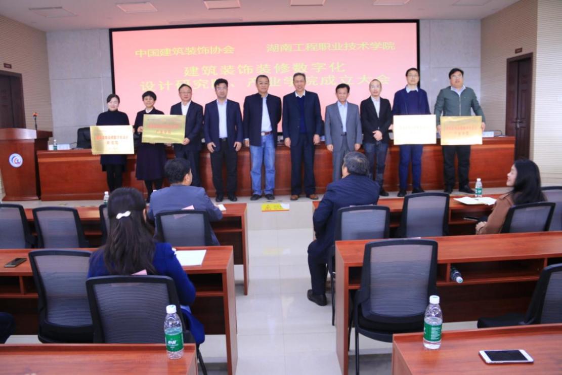 亚洲国产综合精品中文一区二区