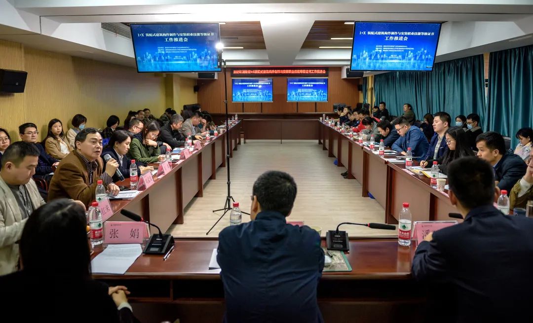 亚洲国产综合精品中文一区二区