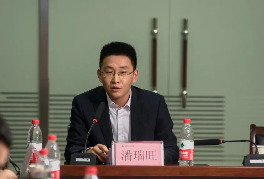 亚洲国产综合精品中文一区二区