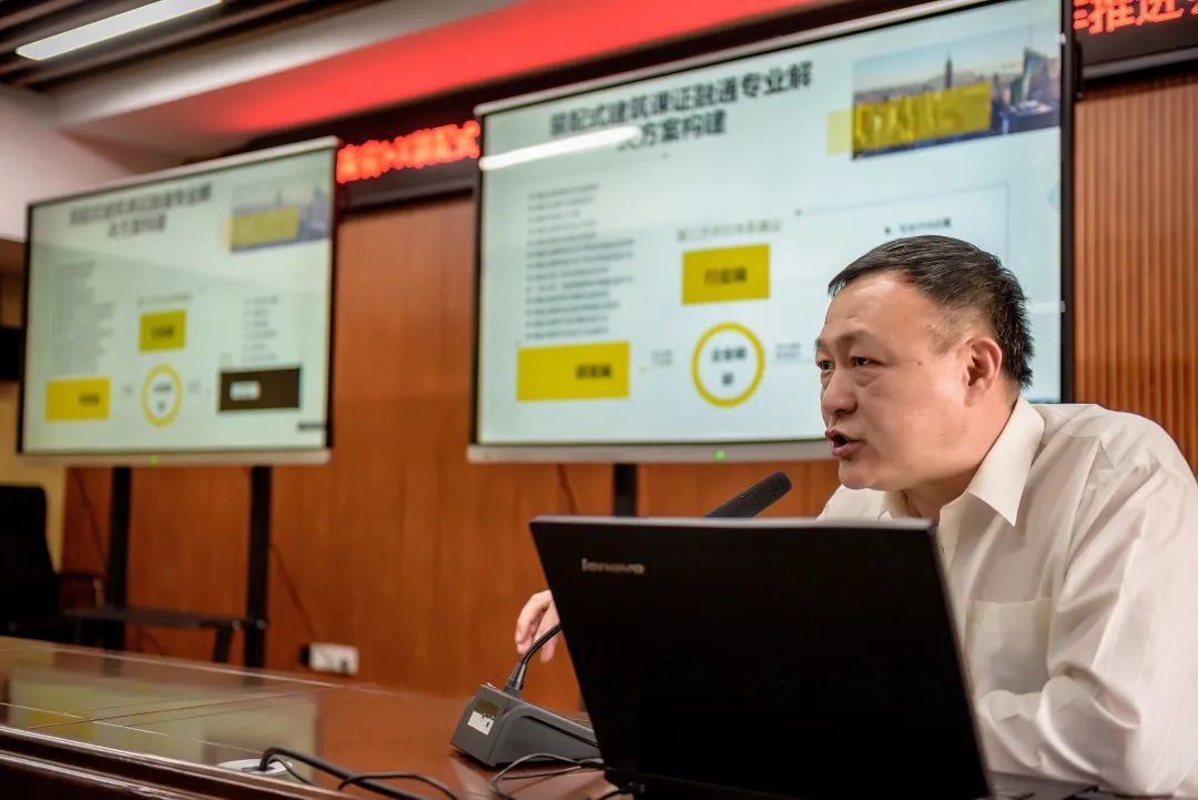 亚洲国产综合精品中文一区二区