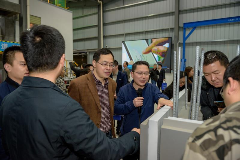 亚洲国产综合精品中文一区二区