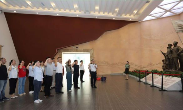 亚洲国产综合精品中文一区二区