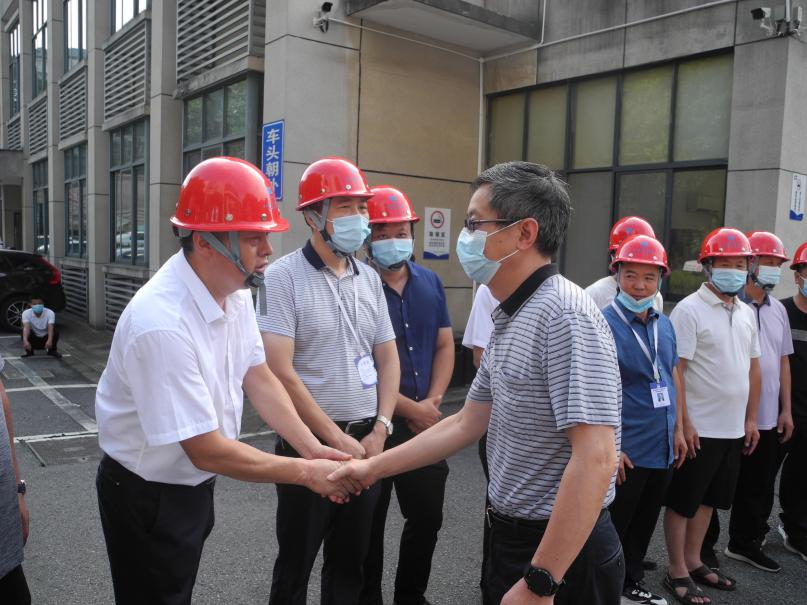 亚洲国产综合精品中文一区二区