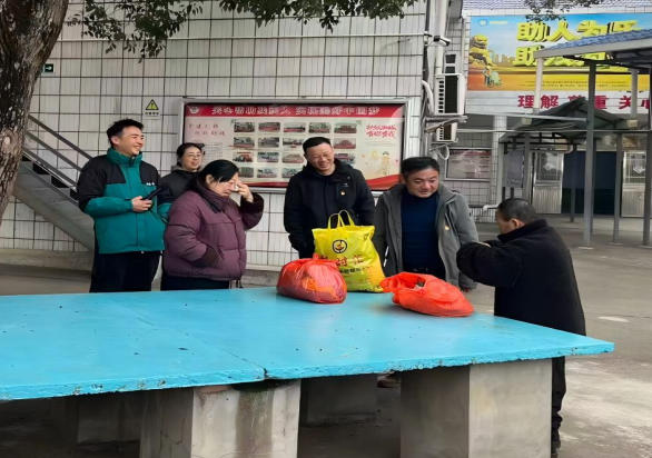 亚洲国产综合精品中文一区二区